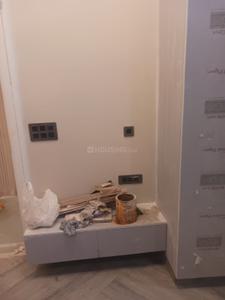 Bedroom Image of 1350 Sq.ft 3 BHK Builder Floor for sale in Mansarover Garden New Delhi for Rs. 32500000