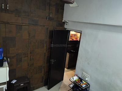Bedroom Image of 710 Sq.ft 1 BHK Builder Floor for rent in Airoli Navi Mumbai for Rs. 30000
