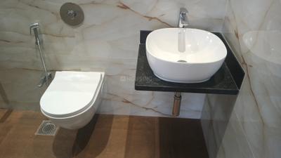 Image of 1080 Sq.ft 3 BHK Apartment / Flat for sale in Om Shanti Dharti Heights, Parel, Mumbai for Rs. 49700000