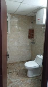 Bathroom Image of 535 Sq.ft 1 RK Studio for rent in Supertech Czar Suites, Omicron I Greater Noida for Rs. 17000