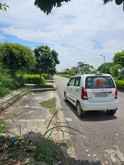 Dlf garden city raibrali road Main Image 1