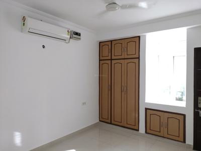 Bedroom Image of 2100 Sq.ft 4 BHK Apartment / Flat for sale in CGHS ShivLok Apartment by CGHS Group, Sector 6 Dwarka New Delhi for Rs. 29800000