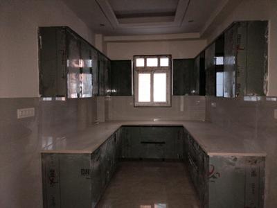 Kitchen Image of 1825 Sq.ft 4 BHK Apartment / Flat for sale in Sector 104 Noida for Rs. 10500000