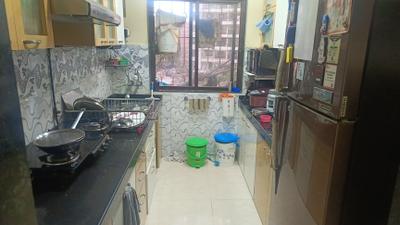 Kitchen Image of 880 Sq.ft 2 BHK Apartment / Flat for rent in Lodha Paradise, Thane West Thane for Rs. 45000