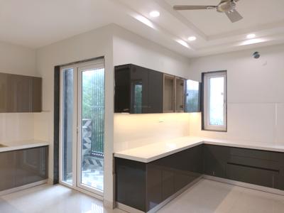 Kitchen Image of 3150 Sq.ft 4 BHK Builder Floor for sale in BPTP Parklands Pride , Sector 85 Faridabad for Rs. 30500000