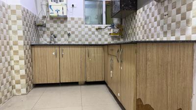 Kitchen Image of 820 Sq.ft 2 BHK Apartment / Flat for rent in Gaur City 2 16th Avenue, Noida Extension Greater Noida for Rs. 18000