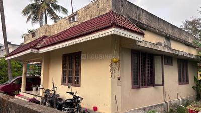 Image of 1100 Sq.ft 3 BHK Independent House for sale in Eroor, Kochi for Rs. 6500000