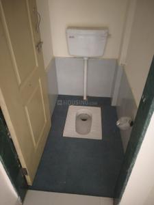 Bathroom Image of 500 Sq.ft 1 BHK Apartment / Flat for rent in Mankhurd Mumbai for Rs. 17000