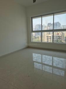 Bedroom Image of 900 Sq.ft 2 BHK Apartment / Flat for sale in Wadhwa Pristine, Matunga West Mumbai for Rs. 46000000
