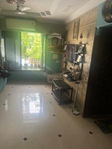 Living Room Image of 650 Sq.ft 2 BHK Apartment / Flat for sale in Prabhadevi Mumbai for Rs. 20500000