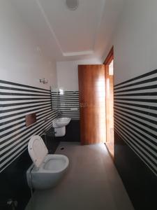 Image of 1900 Sq.ft 4 BHK Apartment / Flat for rent in Rasik Tower Block C And D, Talashpur, Aligarh for Rs. 22000