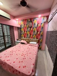 Bedroom Image of 600 Sq.ft 1.5 BHK Apartment / Flat for sale in Prayag Heights, Malad East Mumbai for Rs. 16000000