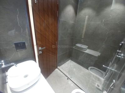 Bathroom Image of 2700 Sq.ft 4 BHK Builder Floor for sale in Navjeevan Vihar New Delhi for Rs. 100000000
