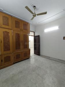 Bedroom Image of 1728 Sq.ft 3 BHK Builder Floor for sale in Vikaspuri New Delhi for Rs. 25000000