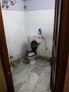 Bathroom Image of 650 Sq.ft 2 BHK Apartment / Flat for sale in Maniktala Kolkata for Rs. 4000000