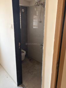 Bathroom Image of 720 Sq.ft 2 BHK Apartment / Flat for sale in Prithvi Proximus, Hadapsar Pune for Rs. 10200000