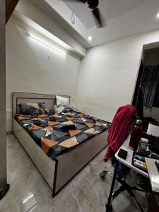 Bedroom Image of 1300 Sq.ft 2 BHK Builder Floor for rent in Sector 43 Gurgaon for Rs. 46000