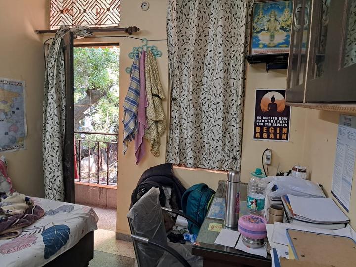Block 56, Karol Bagh Bedroom 1