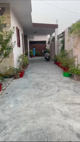 South city near mileniyam school raibreli road Main Image 1