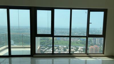 Living Room Image of 2250 Sq.ft 3.5 BHK Apartment / Flat for sale in Sheth Auris Serenity, Malad West Mumbai for Rs. 68000000