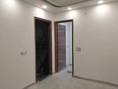Living Room Image of 580 Sq.ft 2 BHK Builder Floor for sale in Shastri Nagar New Delhi for Rs. 4900000