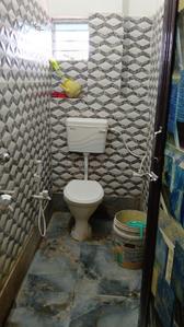 Bathroom Image of 170 Sq.ft 1 RK Apartment / Flat for rent in New Town Kolkata for Rs. 4000