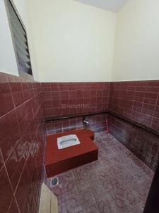 Bathroom Image of 1700 Sq.ft 3 BHK Independent House for rent in Kodungaiyur West Chennai for Rs. 25000
