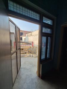 Balcony Image of 500 Sq.ft 2 BHK Apartment / Flat for rent in Paharpur Azamgarh for Rs. 6000