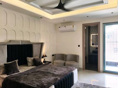 Bedroom Image of 2899 Sq.ft 4 BHK Builder Floor for sale in Mayfield Garden Gurgaon for Rs. 32000000