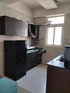 Kitchen Image of 1050 Sq.ft 2.5 BHK Apartment / Flat for rent in Amrapali Castle, Chi V Greater Noida for Rs. 26000
