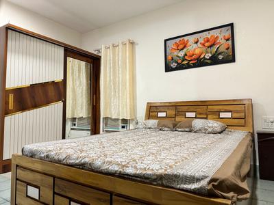1 BHK Flat