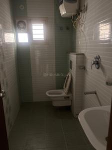 Image of 1200 Sq.ft 2 BHK Apartment / Flat for rent in Domlur Layout, Bengaluru for Rs. 50000