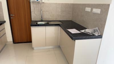 Kitchen Image of 1076 Sq.ft 2 BHK Apartment / Flat for rent in Geras Planet Of Joy, Upper Kharadi Pune for Rs. 38000
