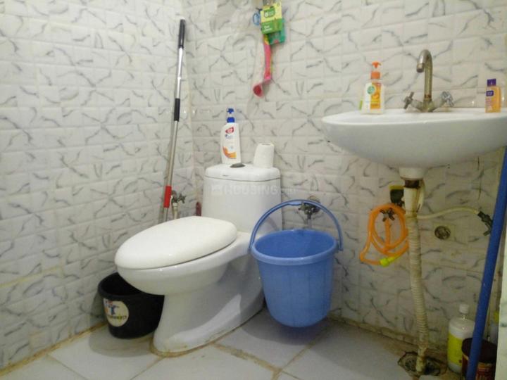 C Block, Sector 71 Bathroom 1