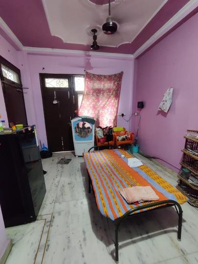 Greater Noida alpha 1 Bedroom 1