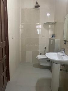 Bathroom Image of 1700 Sq.ft 3 BHK Independent House for rent in Sector 46 Gurgaon for Rs. 70000