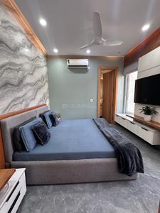 Bedroom Image of 1600 Sq.ft 3 BHK Apartment / Flat for sale in Nehru Apartments, Kalkaji New Delhi for Rs. 45000000