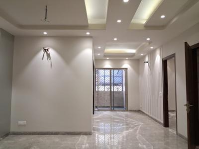 Living Room Image of 1800 Sq.ft 3 BHK Builder Floor for sale in Paschim Vihar New Delhi for Rs. 36000000