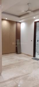 Bedroom Image of 1750 Sq.ft 3 BHK Builder Floor for sale in Surajmal Vihar New Delhi for Rs. 31000000