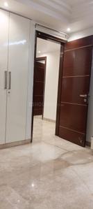 Bedroom Image of 1750 Sq.ft 3 BHK Builder Floor for sale in Surajmal Vihar New Delhi for Rs. 31000000