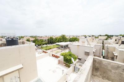 Balcony Image of 2070 Sq.ft 4 BHK Independent House for sale in Kasindra Ahmedabad for Rs. 7500000