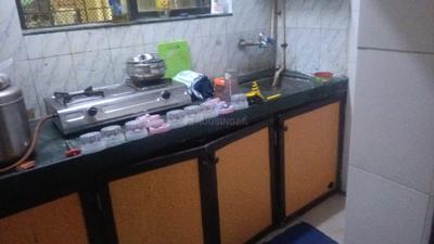 Kitchen Image of 352 Sq.ft 1 BHK Apartment / Flat for rent in Malad West Mumbai for Rs. 21000