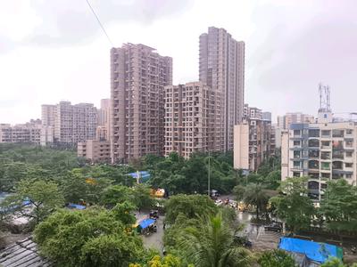 Living Room Image of 1000 Sq.ft 2 BHK Apartment / Flat for sale in Dombivli East Thane for Rs. 7600000
