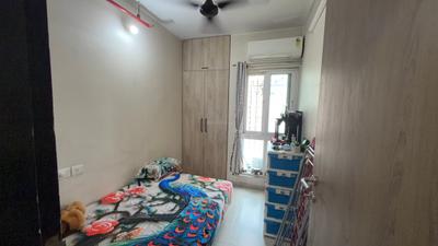 Bedroom Image of 708 Sq.ft 2 BHK Apartment / Flat for sale in Dosti West County Oak, Thane West Thane for Rs. 10000000