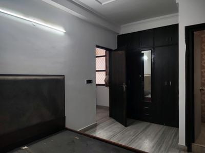 Bedroom Image of 1200 Sq.ft 3 BHK Apartment / Flat for rent in Said-Ul-Ajaib New Delhi for Rs. 28000