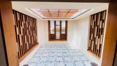 Balcony Image of 3600 Sq.ft 5 BHK Villa for sale in Aluva Kochi for Rs. 29000000