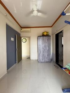 Bedroom Image of 645 Sq.ft 1 BHK Apartment / Flat for sale in M Baria Bldg No 1 M Baria Everest, Virar West Virar for Rs. 4750000