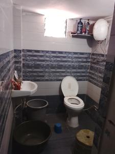 Bathroom Image of 600 Sq.ft 2 BHK Independent House for rent in Govardhanpur Jamnagar for Rs. 18000