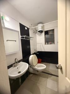 Image of 1500 Sq.ft 3 BHK Apartment / Flat for rent in Raviraj Fortaleza Apartment, Kalyani Nagar, Pune for Rs. 85000