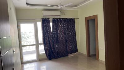 Bedroom Image of 1850 Sq.ft 3.5 BHK Apartment / Flat for rent in UPAVP Ganga Yamuna And Hindon Enclave, Siddharth Vihar Ghaziabad for Rs. 43000